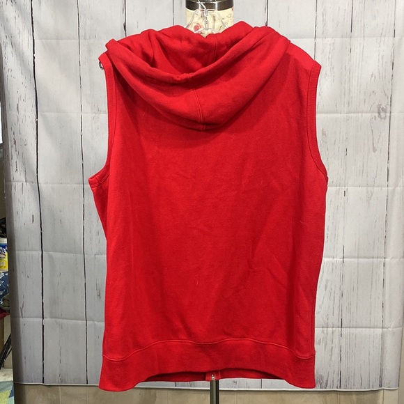 361. Hudson's Bay Men team Canada vest, size L - Picture 7 of 7